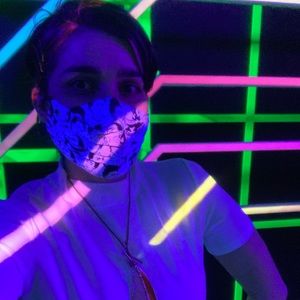 Meet your Posher, Julie